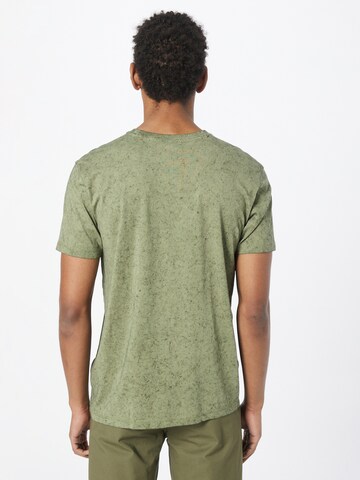 Tricou de la ESPRIT pe verde