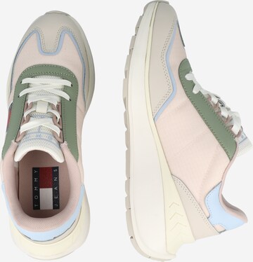 Tommy Jeans Sneaker in Beige