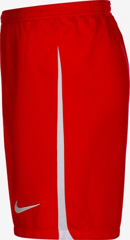 NIKE Regular Sportshorts 'League III' in Rot