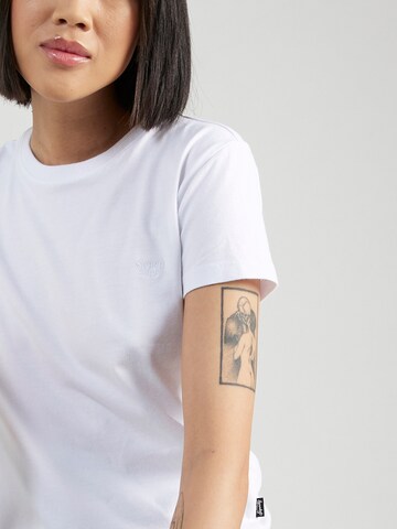 Superdry - Camiseta 'Essential' en blanco