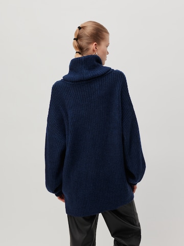 LeGer by Lena Gercke Sweater 'Juna' in Blue