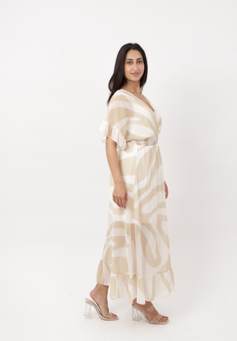 Elara Jurk in Bruin