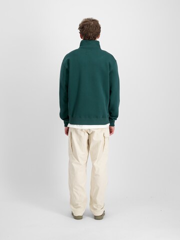 ALPHA INDUSTRIES Sweatshirt in Green