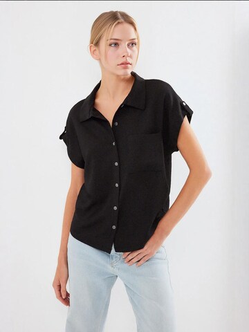 Bigdart Bluse in Schwarz