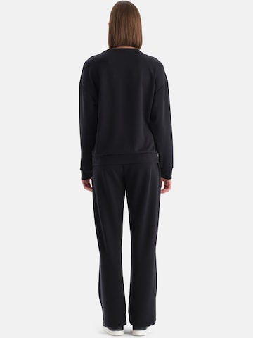 Regular Pantalon Dagi en noir