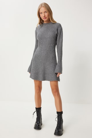 Happiness İstanbul Kootud kleit, värv hall