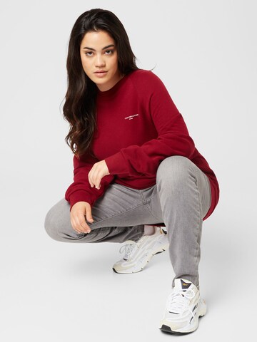 Tommy Hilfiger Curve - Sweatshirt em vermelho