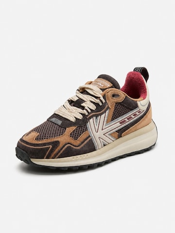 Kaotiko Sneakers laag 'Detroit Tech' in Bruin