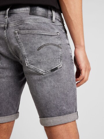 Coupe slim Jean G-Star RAW en gris