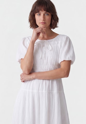 Usha - Vestido em branco