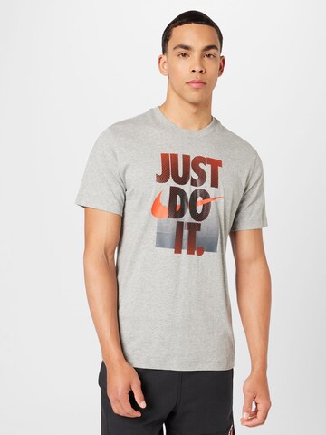 Nike Sportswear Shirt in Grey: front