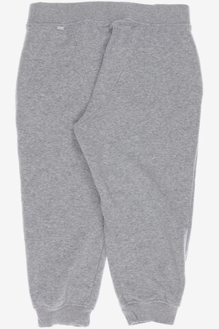 UGG Shorts S in Grau
