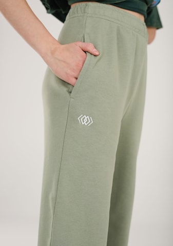ET Nos Loose fit Workout Pants in Green