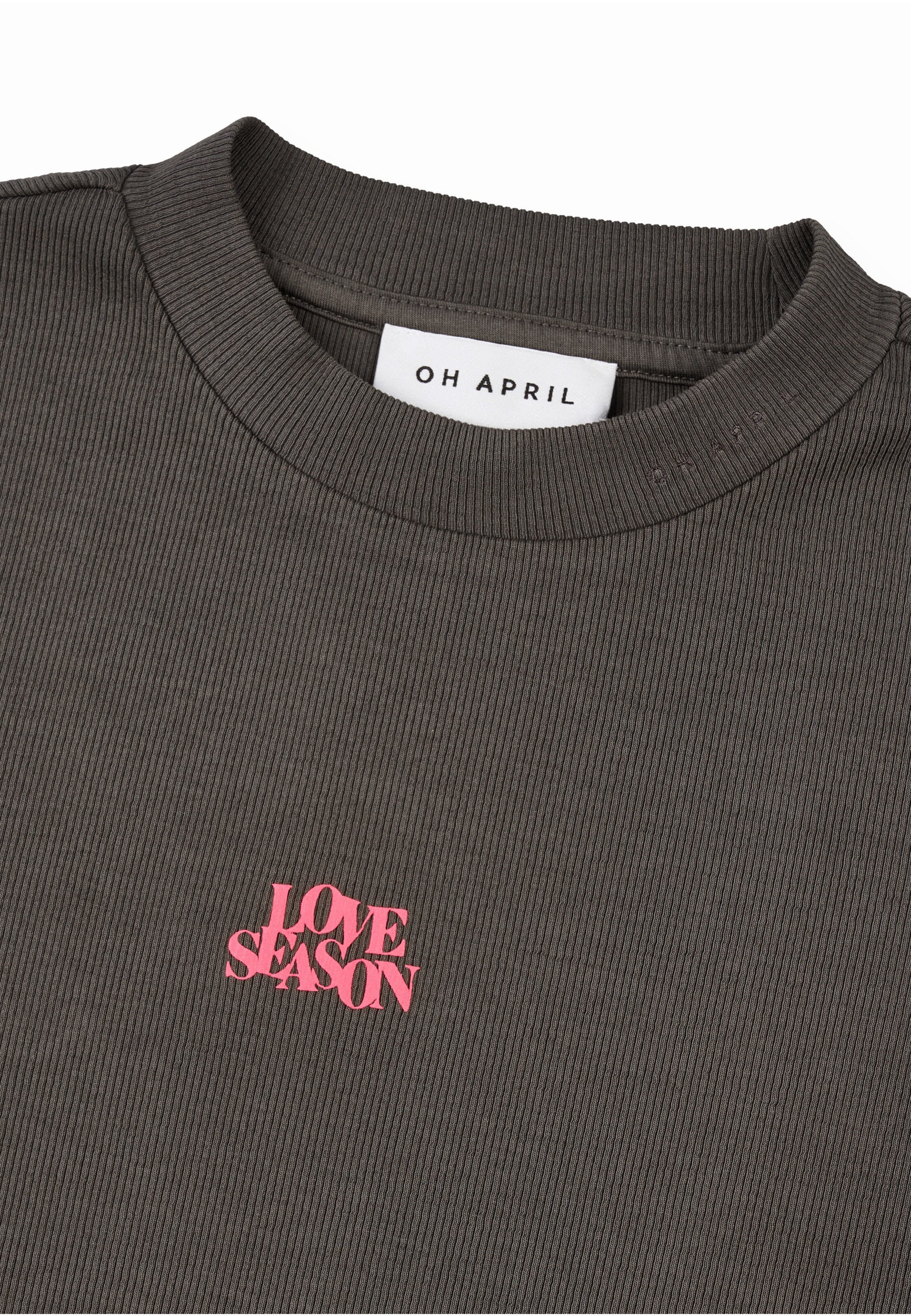 Maglietta 'Love Season' di OH APRIL in grigio