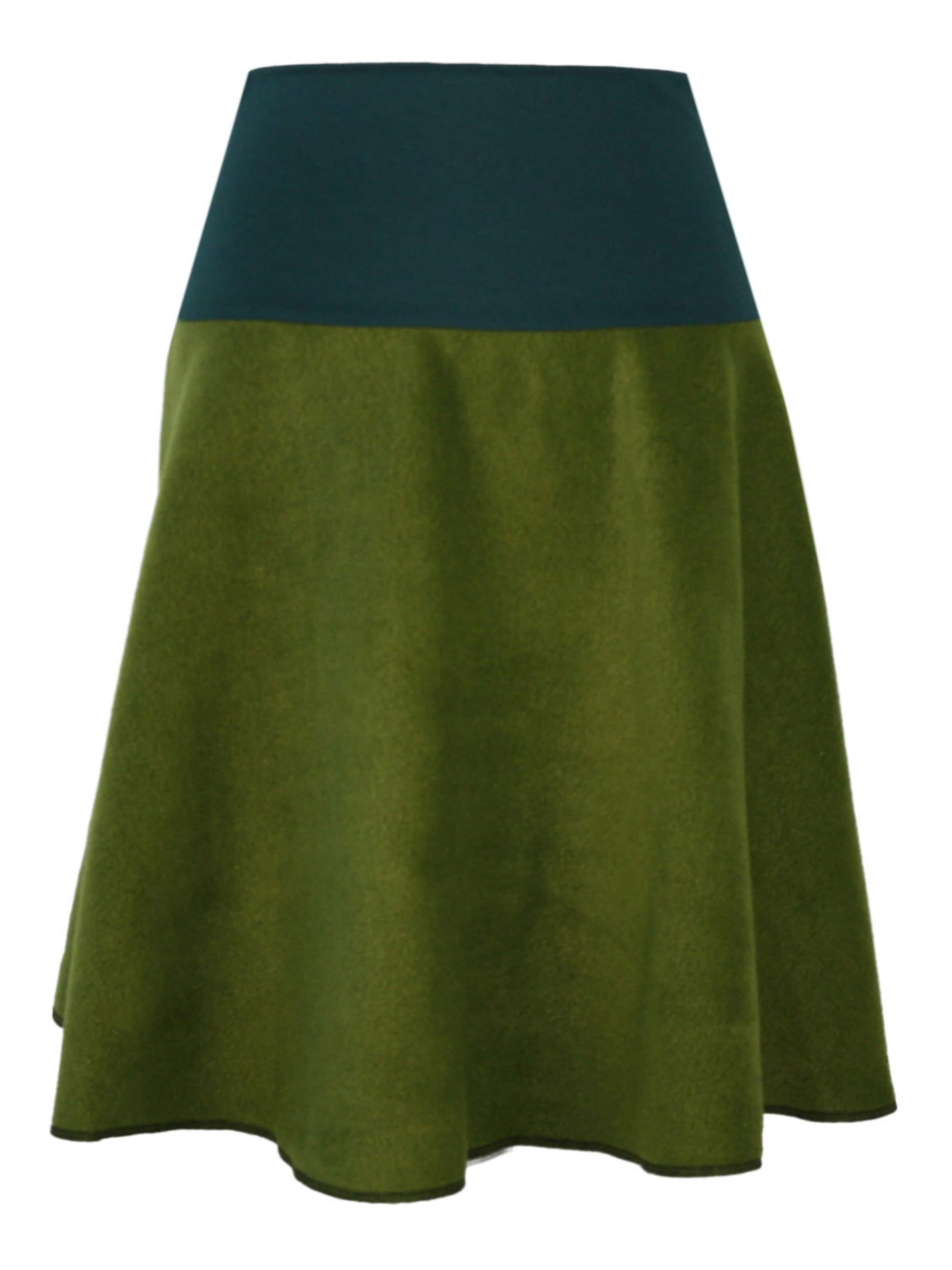 dunkle design Rock 'A-Linie Fleece'‌‌‌‌‌‌‌‌‌‌ in Grün: Vorderseite