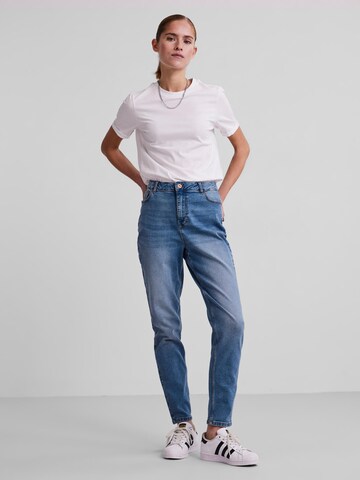 PIECES Tapered Jeans 'Kesia' in Blau