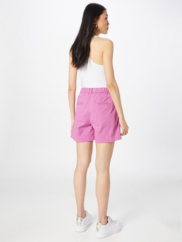 GAP Loosefit Shorts in Lila