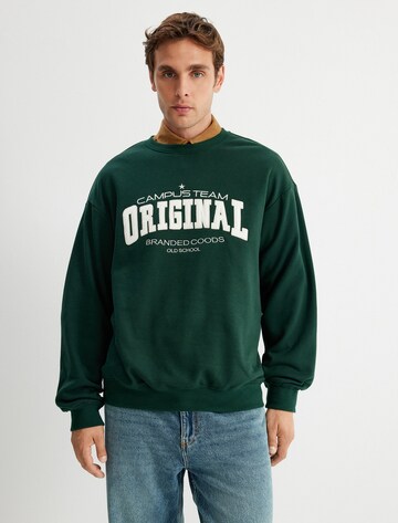 Koton Sweatshirt in Grün: Vorderseite