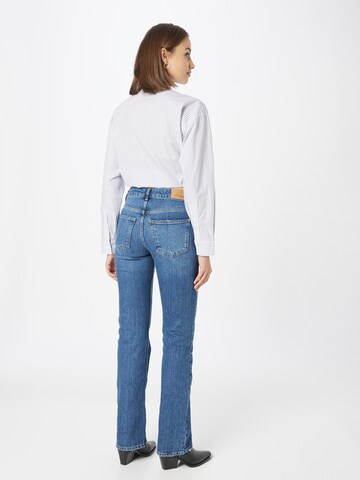 Gina Tricot Flared Jeans in Blauw