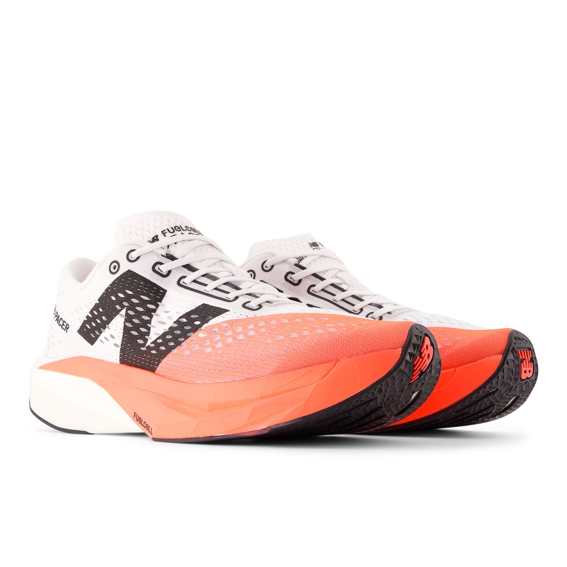 Chaussure de course 'FuelCell SuperComp Pacer V2' new balance en rouge