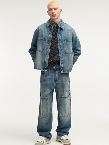 Wide leg Pantaloni eleganți de la Pull&Bear pe albastru