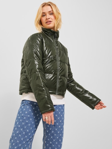 JJXX Between-Season Jacket 'ELINA' in Green: front