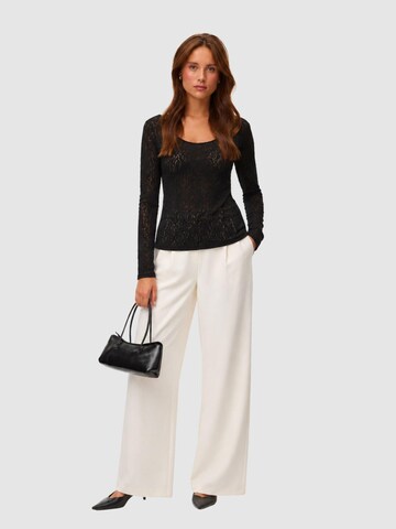 VERO MODA Sweter w kolorze czarny