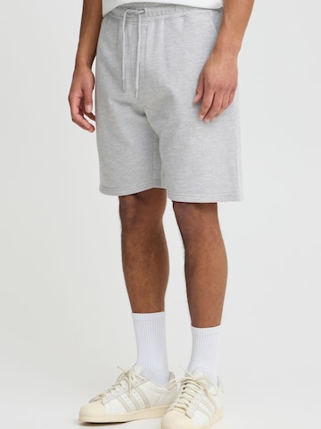 BLEND - Regular Calças 'Brody' em cinzento