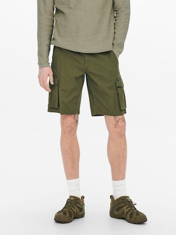 Only & Sons Regular Shorts 'Mike' in Grün: predná strana