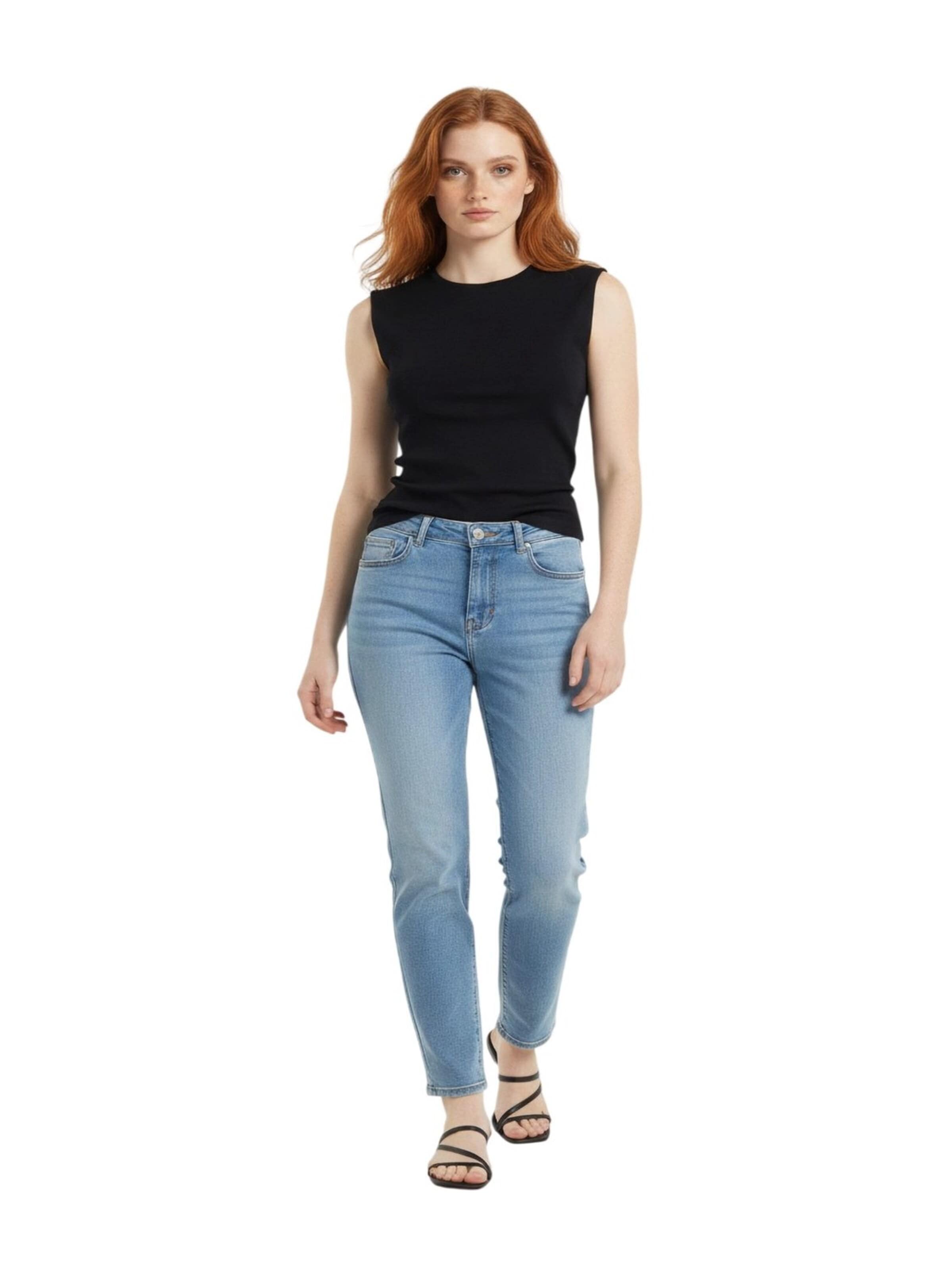 Alexa Dash Top – černá
