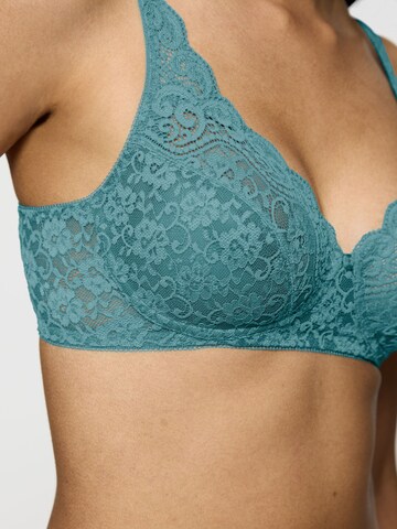 TRIUMPH Bügelloser BH ' Amourette ' in Blau