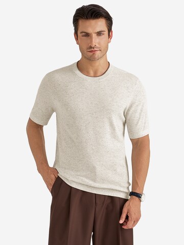 Vantory Sweater in Green: front