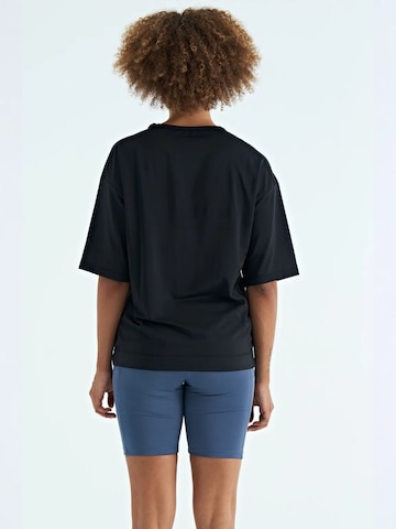 Maglietta 'T-Shirts' di Tommy Life in nero