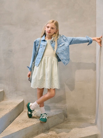 Robe 'KOGBONDI' ONLY GIRLS en blanc