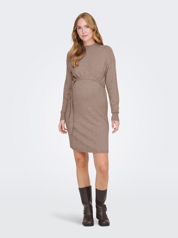 Abito di Only Maternity in marrone
