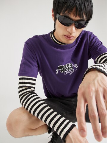 T-Shirt 'Believe The Vibe' Iriedaily en violet