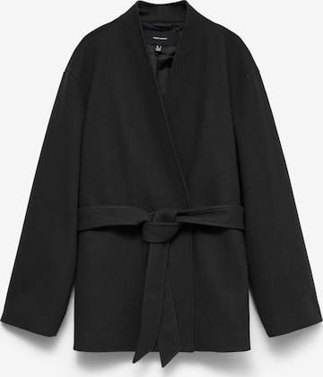 Vero Moda Curve - Abrigo de entretiempo 'VMCBabettenora' en negro: frente