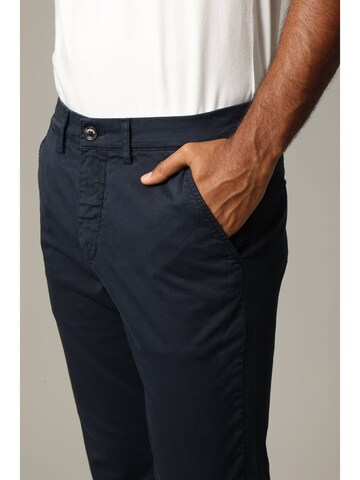 Coupe slim Pantalon chino 'Mayon' Deeluxe en bleu