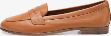 INUOVO Classic Flats in Brown