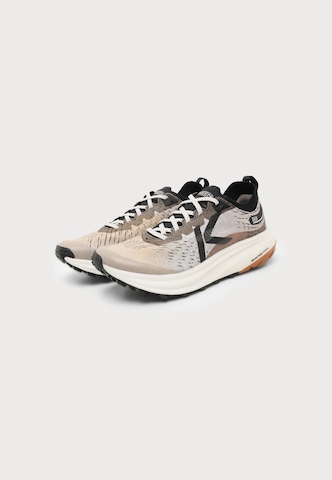 Pantofi 'SEEK' de la KEEN pe negru