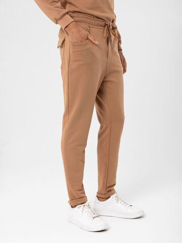 Antioch Regular Broek in Bruin