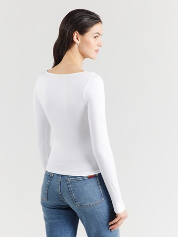 HOLLISTER Shirt in White