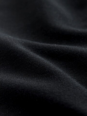 Next Tapered Broek 'Active Training Division' in Zwart