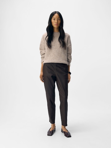 Coupe slim Pantalon à pince 'OBJBelle' OBJECT en marron