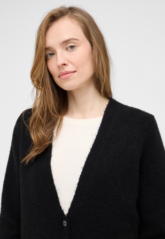 MUSTANG Sweatshirt 'Style Sedalia' in Black