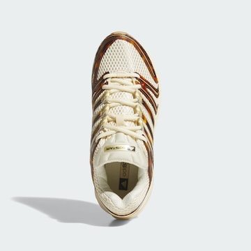 Baskets basses 'Adistar Control 5' ADIDAS ORIGINALS en beige