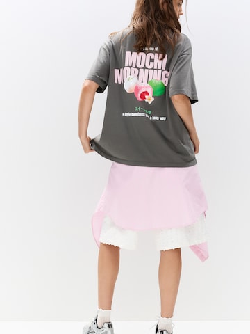 Pull&Bear Shirts 'MOCHIS' i grå