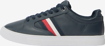TOMMY HILFIGER Platform trainers 'Icon Court' in Blue: front
