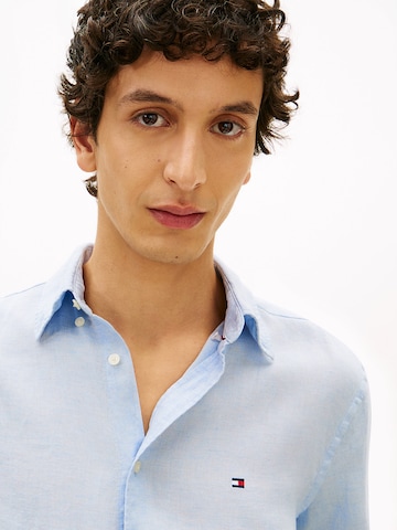 TOMMY HILFIGER Regular Fit Hemd in Blau