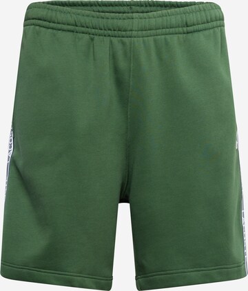 Pantalon LACOSTE en vert : devant